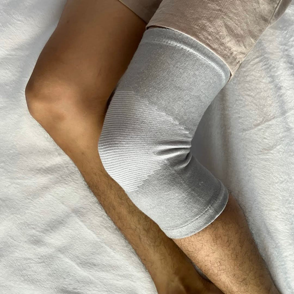 FlexKnee | Compression Knee Brace for Pain Relief and Joint Stabilization