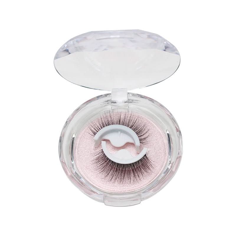 LashPerfect | Reusable Self-Adhesive False Lashes for a Natural Look